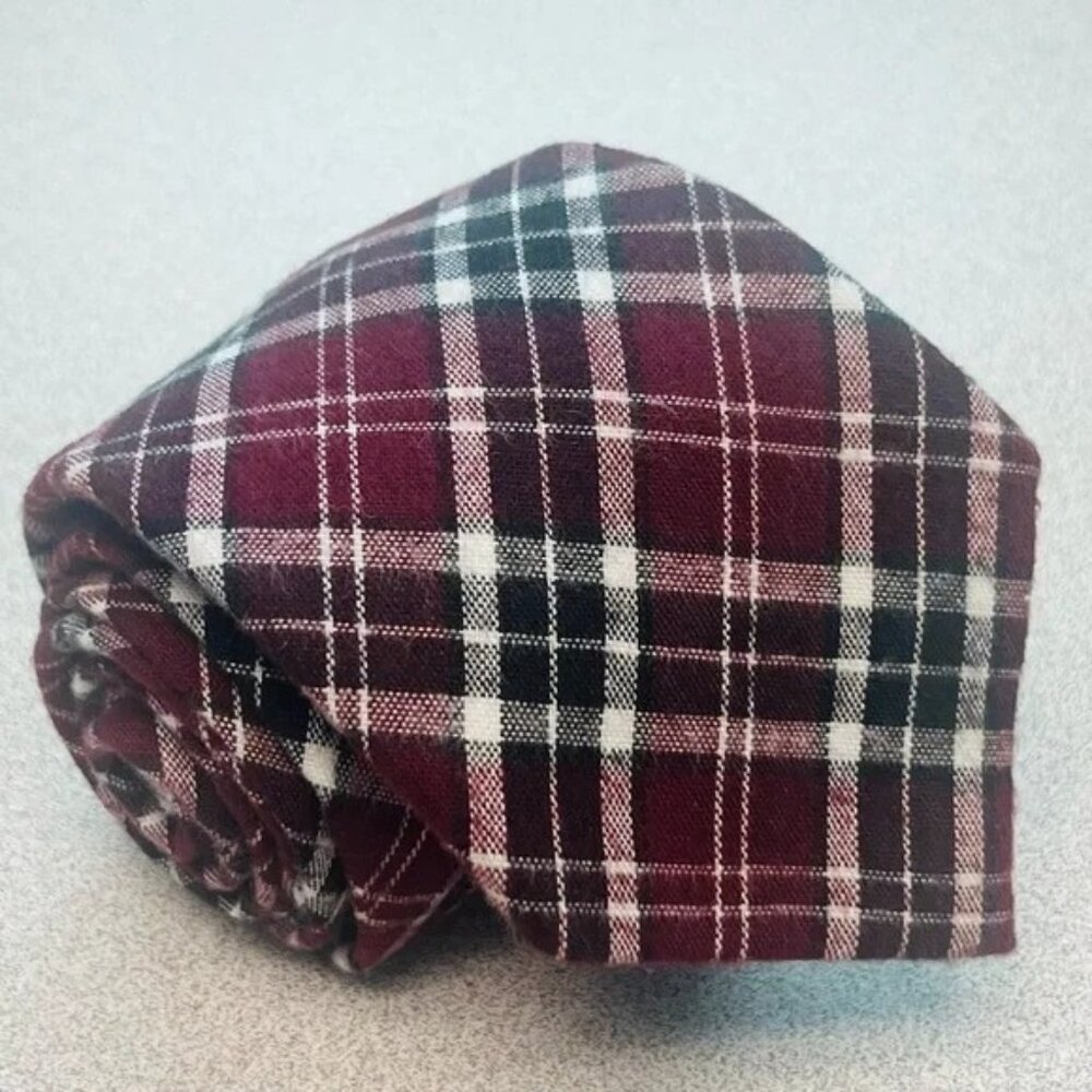 Nautica Burgundy Black Plaid Men’s Necktie 100% Cotton